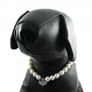 9. Alfie Couture Pearl Dog Necklace